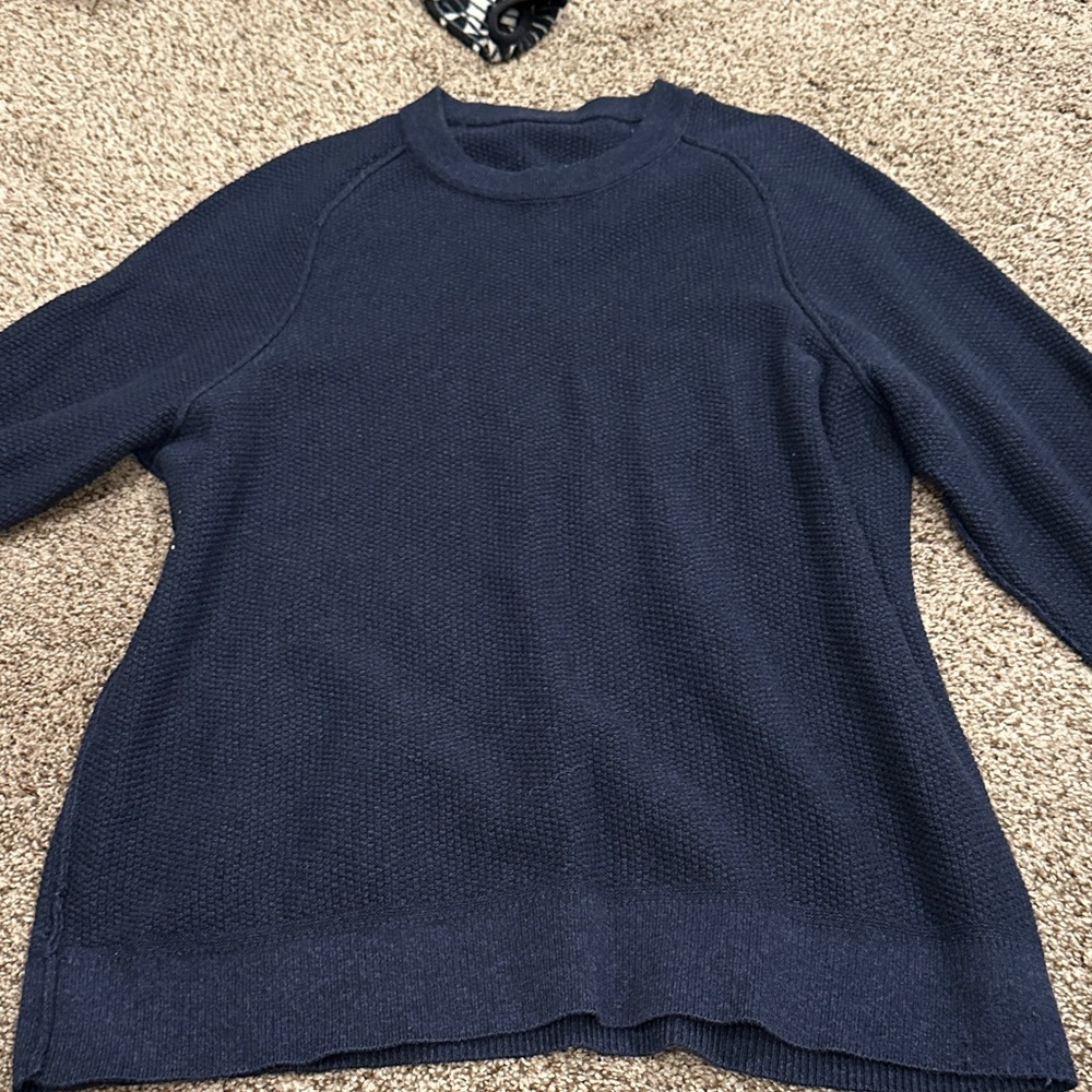 Men’s lululemon Navy Sweater